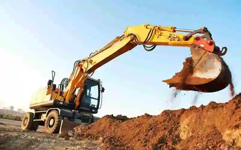 Pelle sur roues – machine de construction pour travaux de terrassement